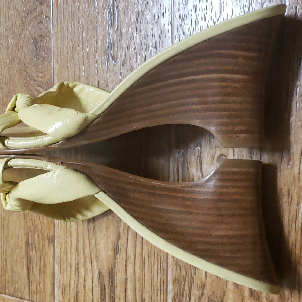 Loft wedge heeled sandals Size 8 - Picture 4 of 9